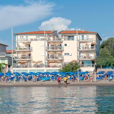 Residence Villa Lo Scoglietto Σαν Βιντσέντσο Εξωτερικό φωτογραφία