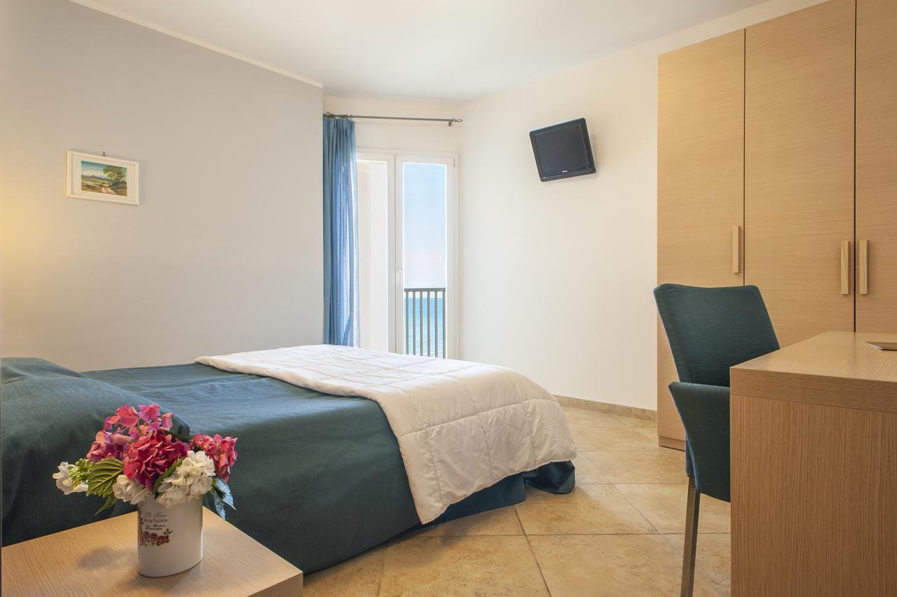 Residence Villa Lo Scoglietto Σαν Βιντσέντσο Εξωτερικό φωτογραφία